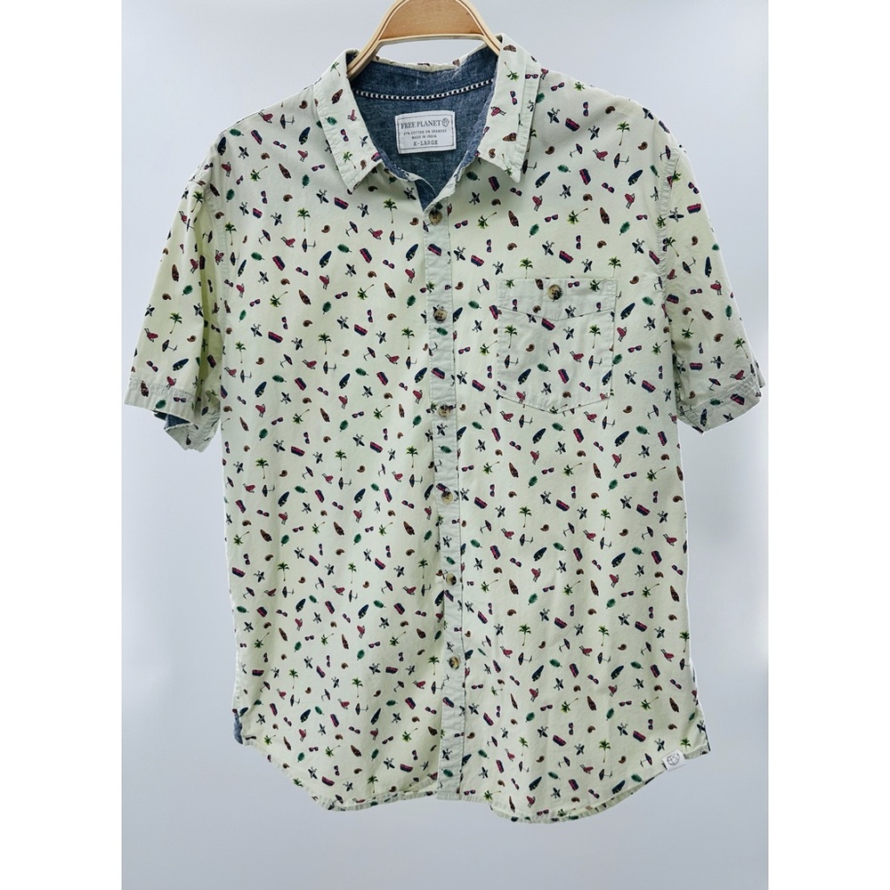 Free Planet‎ Button Down Collard Surf Design Shirt, Vacay